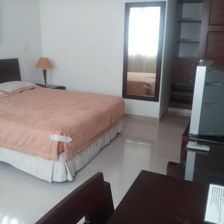 Hotel Cuarta Avenida กาลี ภายนอก รูปภาพ