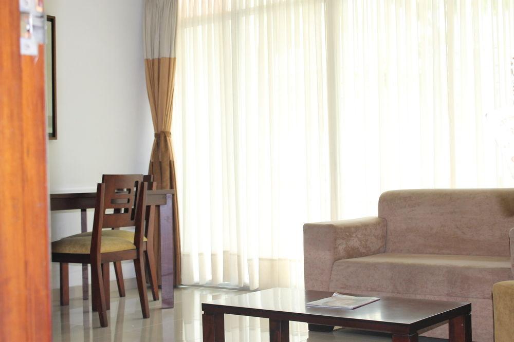 Hotel Cuarta Avenida กาลี ภายนอก รูปภาพ