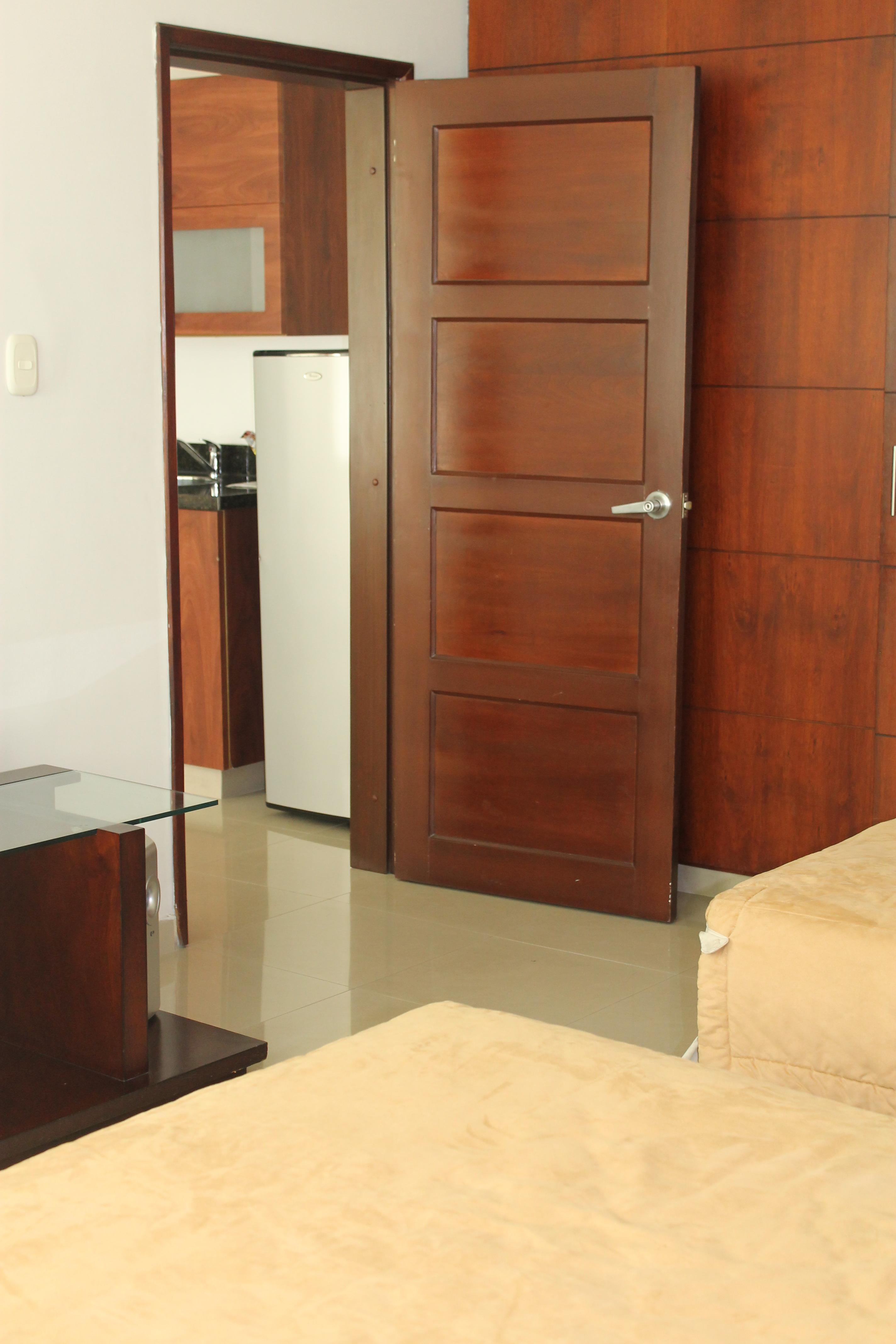 Hotel Cuarta Avenida กาลี ภายนอก รูปภาพ