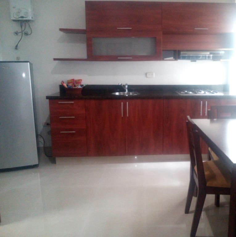Hotel Cuarta Avenida กาลี ภายนอก รูปภาพ