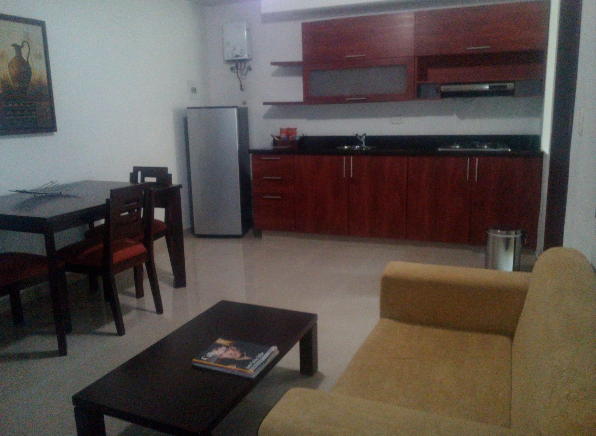 Hotel Cuarta Avenida กาลี ภายนอก รูปภาพ