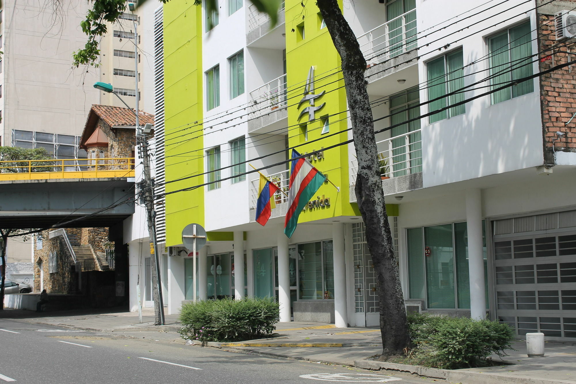 Hotel Cuarta Avenida กาลี ภายนอก รูปภาพ