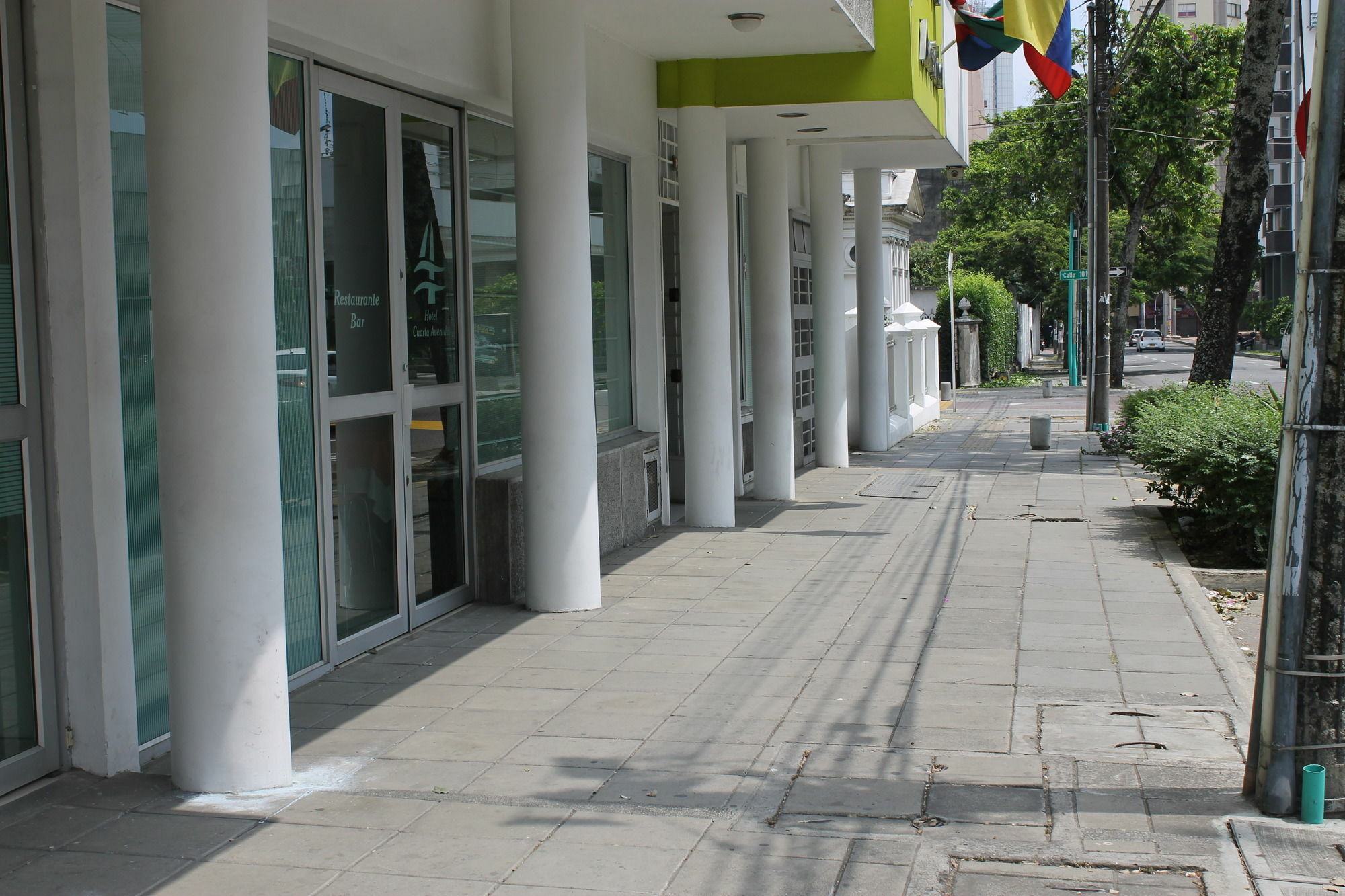Hotel Cuarta Avenida กาลี ภายนอก รูปภาพ