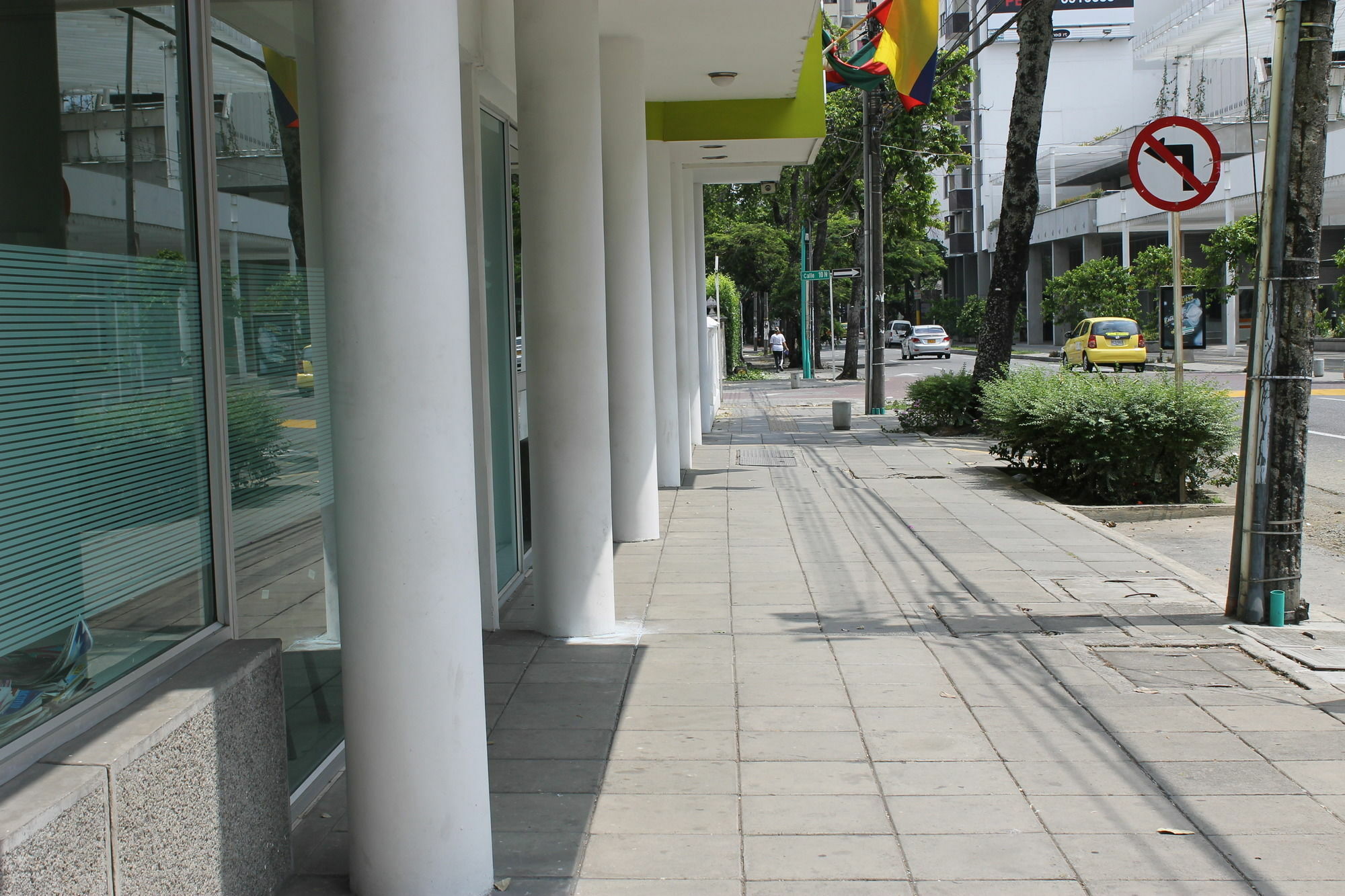 Hotel Cuarta Avenida กาลี ภายนอก รูปภาพ
